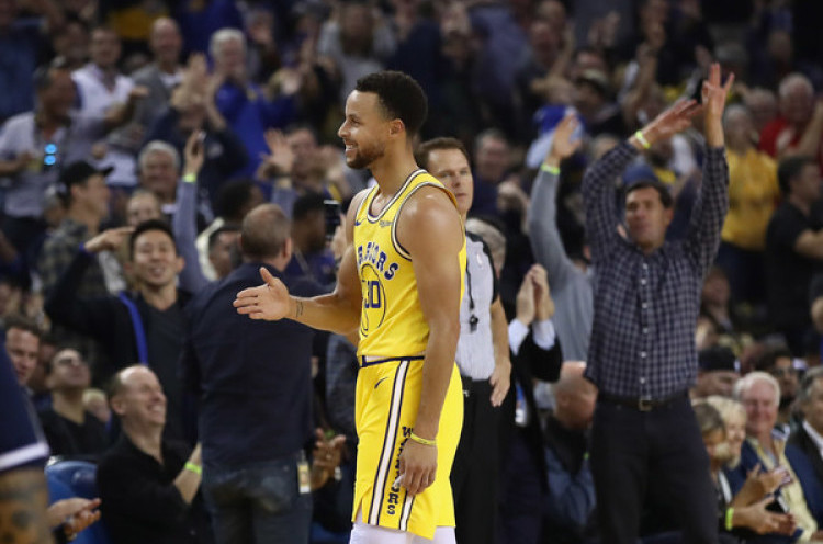 Hasil NBA: Stephen Curry Antar Golden State Warriors Rebut 11 Kemenangan Beruntun