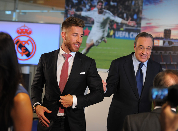 Sergio Ramos Buka Suara soal Perseteruan dengan Florentino Perez