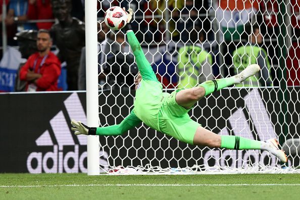 4 Kiper yang Saling Bersaing Demi Sarung Tangan Emas Piala Dunia 2018