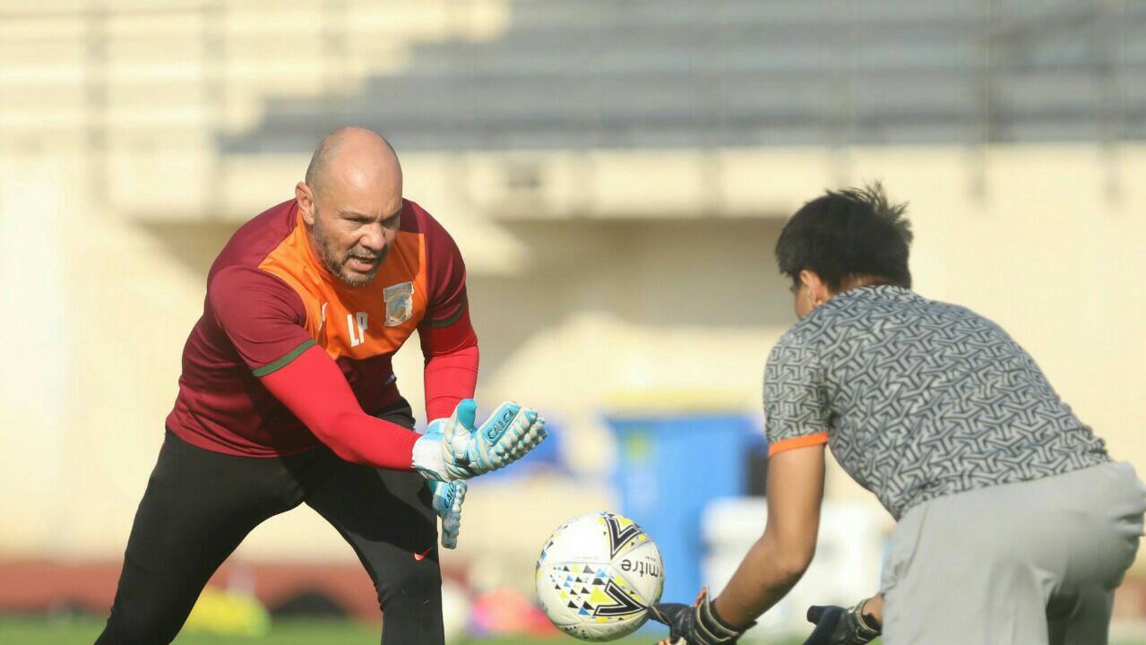 Media Brasil Seakan Perkuat Luizinho Passos Akan ke Persib Bandung