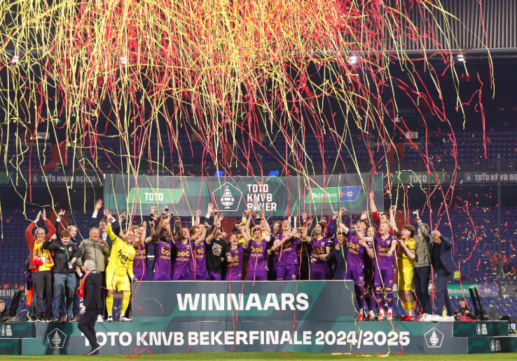 Klub Pemain Timnas Indonesia Dean James Go Ahead Eagles Juara KNVB Beker Usai Kalahkan AZ Alkmaar