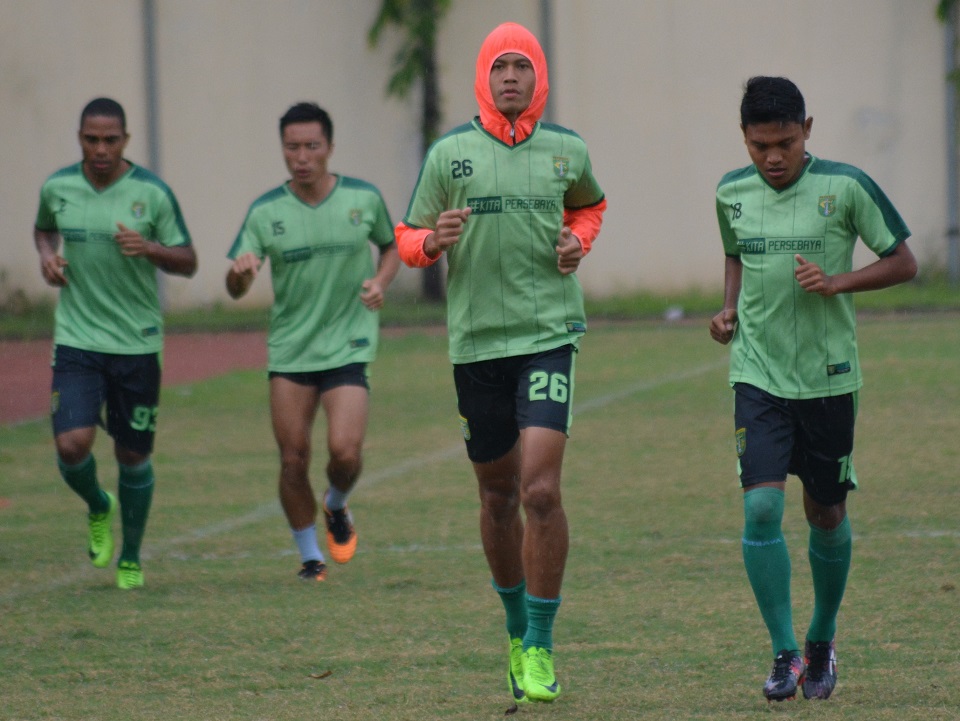 Ladeni PS TIRA, Persebaya Punya Alternatif Baru di Lini Belakang