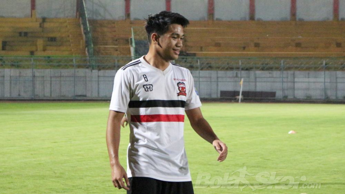Samuel Christianson Siap Rebut Tempat Utama di Skuat Madura United saat Liga 1 Jalan Kembali
