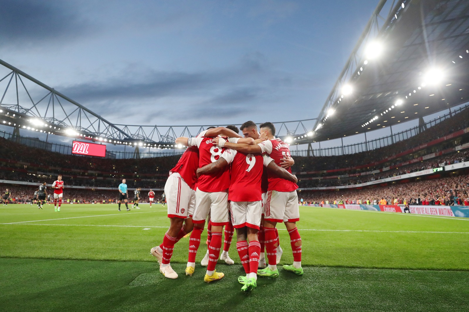 Menang di Old Trafford Bukan Barang Baru, Arsenal Santai Hadapi Manchester United