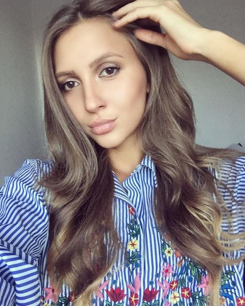 Ekaterina Kostyunina, Wasit Sexy Asal Rusia
