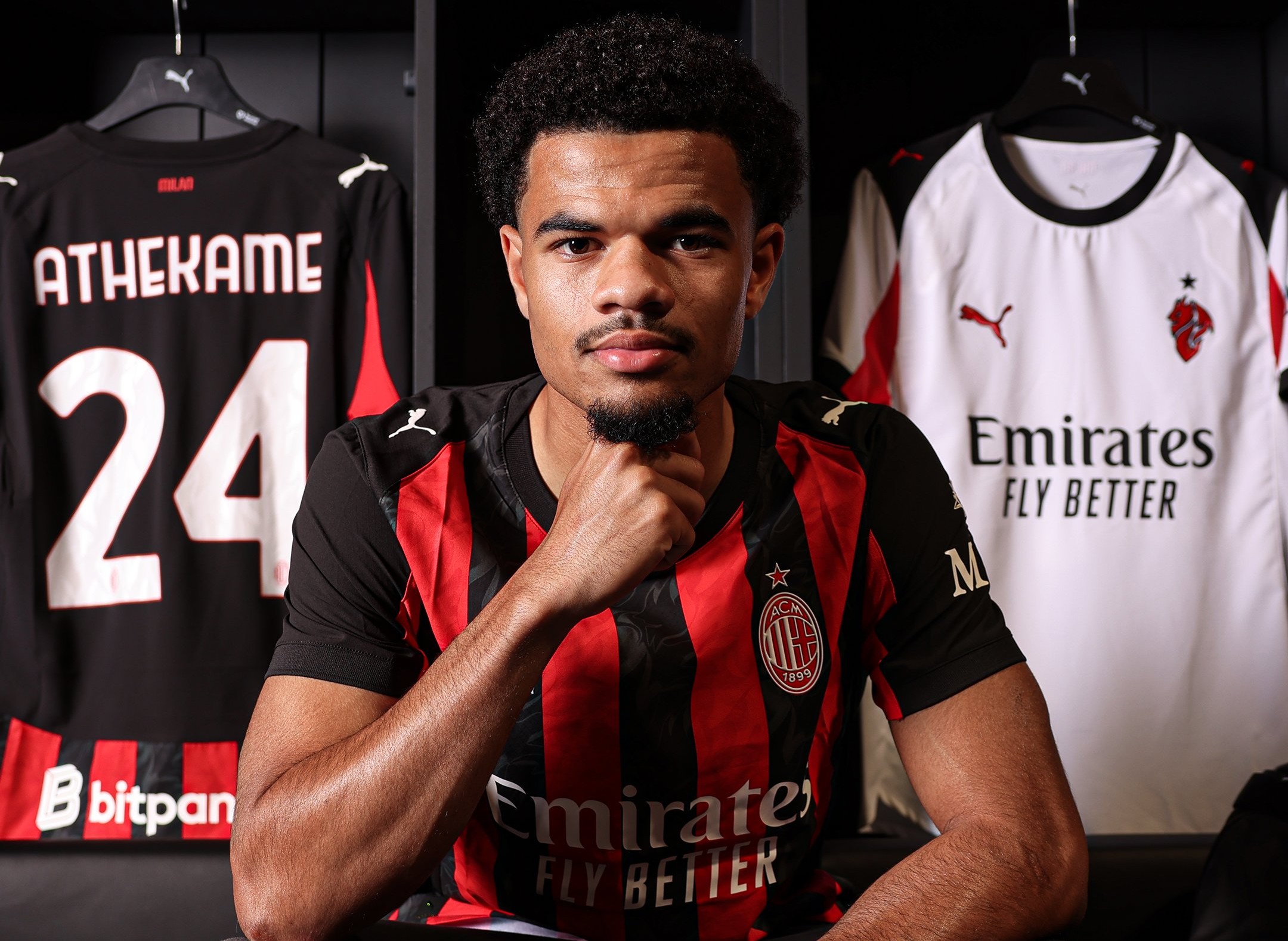 AC Milan Resmikan Pemain Baru Lagi, Zachary Athekame Bergabung dari Young Boys