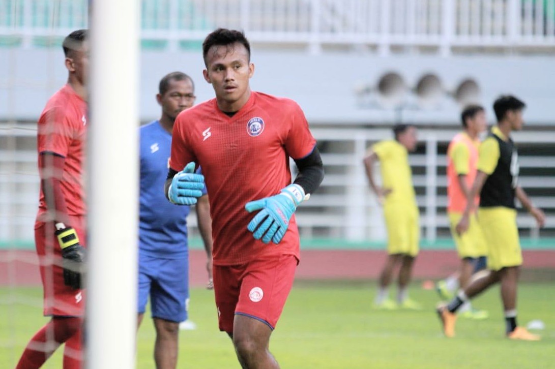 Wawancara Eksklusif Andreas Francisco: Kiper Termuda Arema FC yang Rela Jauh dari Rumah demi Karier