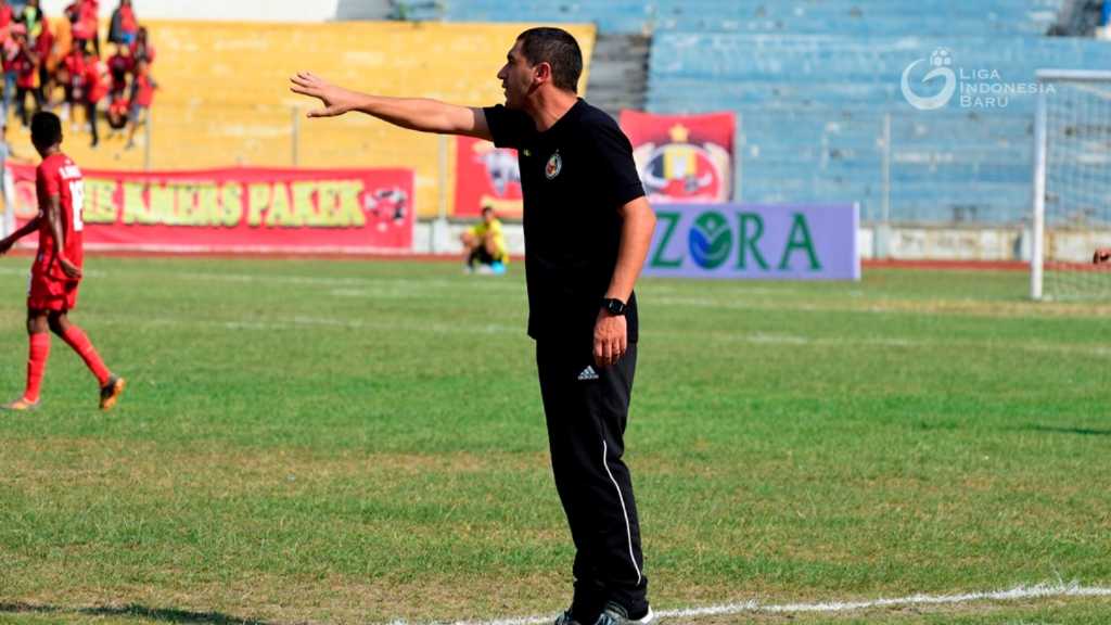 Eduardo Almeida Merasa Punya Tantangan Besar Jadi Pelatih Arema FC