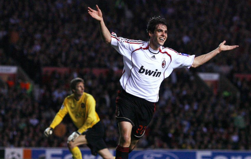 Kenang Gol Terbaik Sepanjang Karier, Legenda Milan Sindir Man United
