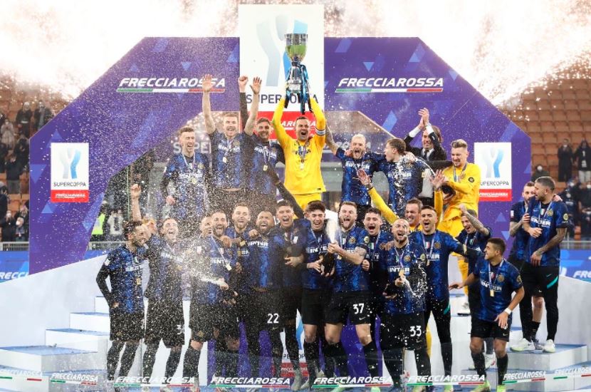 Inter 2-1 Juventus: Gol Telat Alexis Sanchez Berikan Titel Juara untuk Nerazzurri
