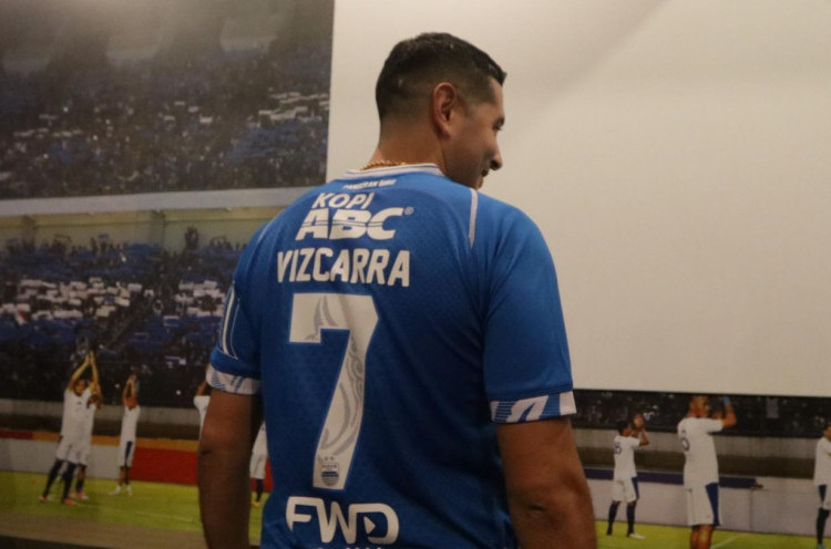 Esteban Vizcarra Gunakan Nomor Punggung Warisan Atep di Persib