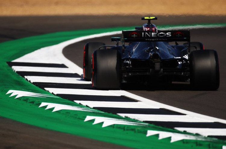 Kualifikasi F1 GP Inggris: Valterri Bottas Asapi Lewis Hamilton