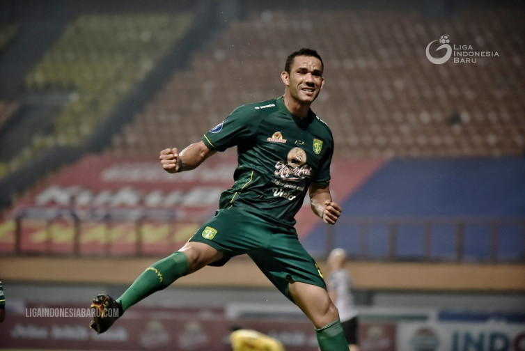 Separuh Gol dari Penalti, Pelatih Persebaya Bela Jose Wilkson