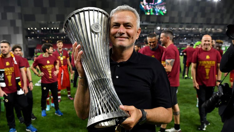 Jose Mourinho Tandai Kejayaan di Eropa dengan Sebuah Tato