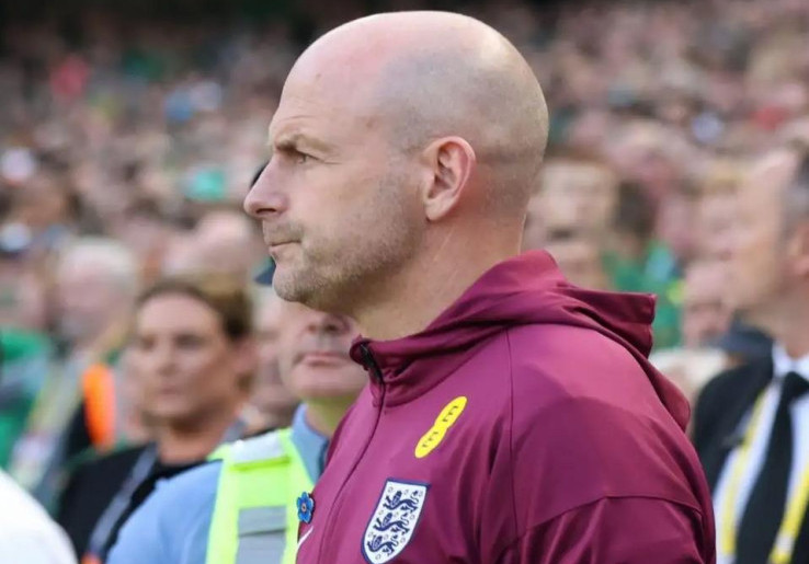 UEFA Nations League: Jaga Sikap, Lee Carsley Tidak Nyanyikan Lagu Kebangsaan Inggris