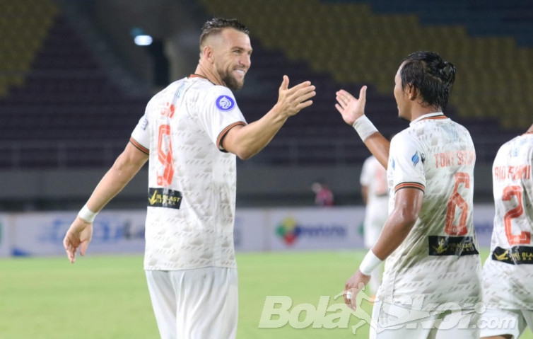 Hasil Liga 1: Penalti Marco Motta Melambung, Persija Gagal Bungkam Barito Putera