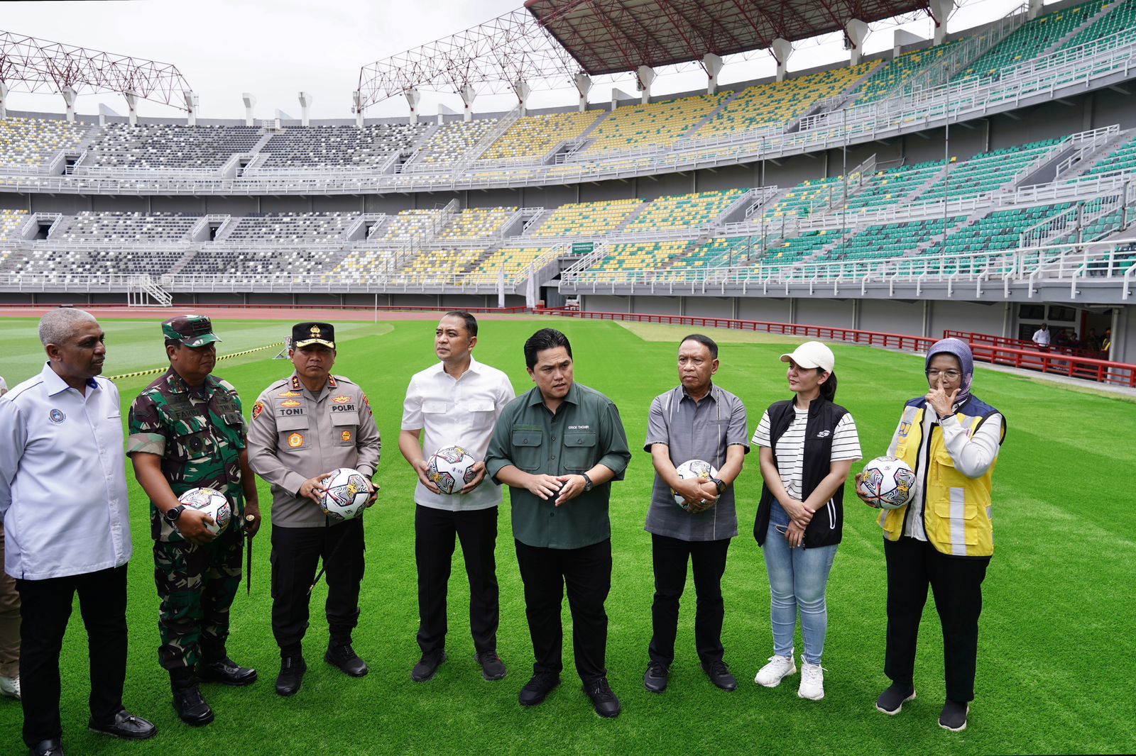 Kunjungi Gelora Bung Tomo, Erick Thohir: Ini Salah Satu Stadion Terbaik