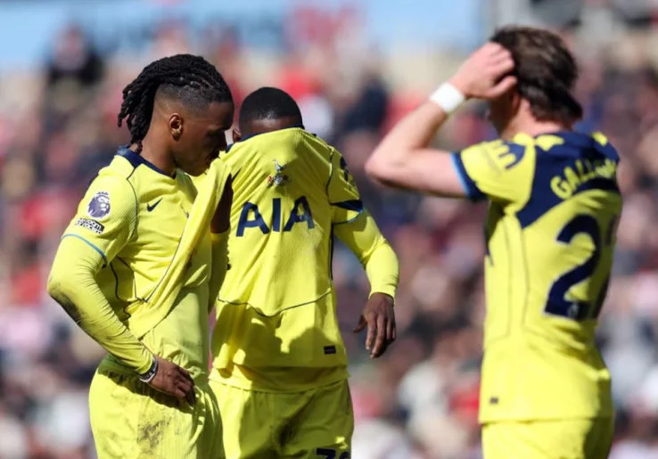 Klasemen Terkini Premier League: Manchester City Memburu Arsenal, Ancaman Degradasi Tottenham Kian Nyata