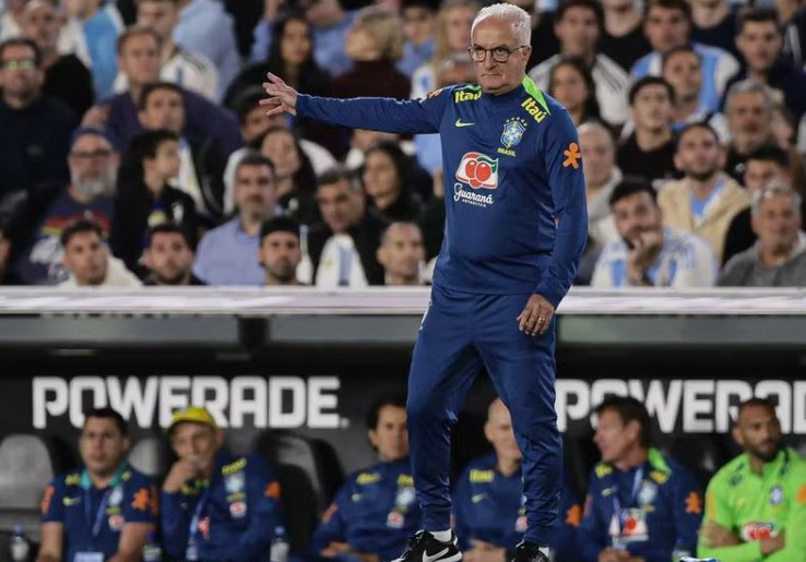 Buntut Kekalahan Telak 1-4 Brasil dari Argentina, CBF Pecat Dorival Junior