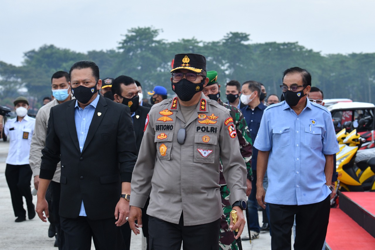 Pembalap Indonesia Punya Peran Kampanyekan Safety Driving
