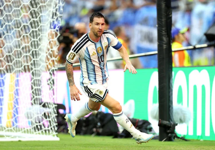 Susunan Pemain Argentina vs Swiss: Julian Alvarez Temani Lionel Messi