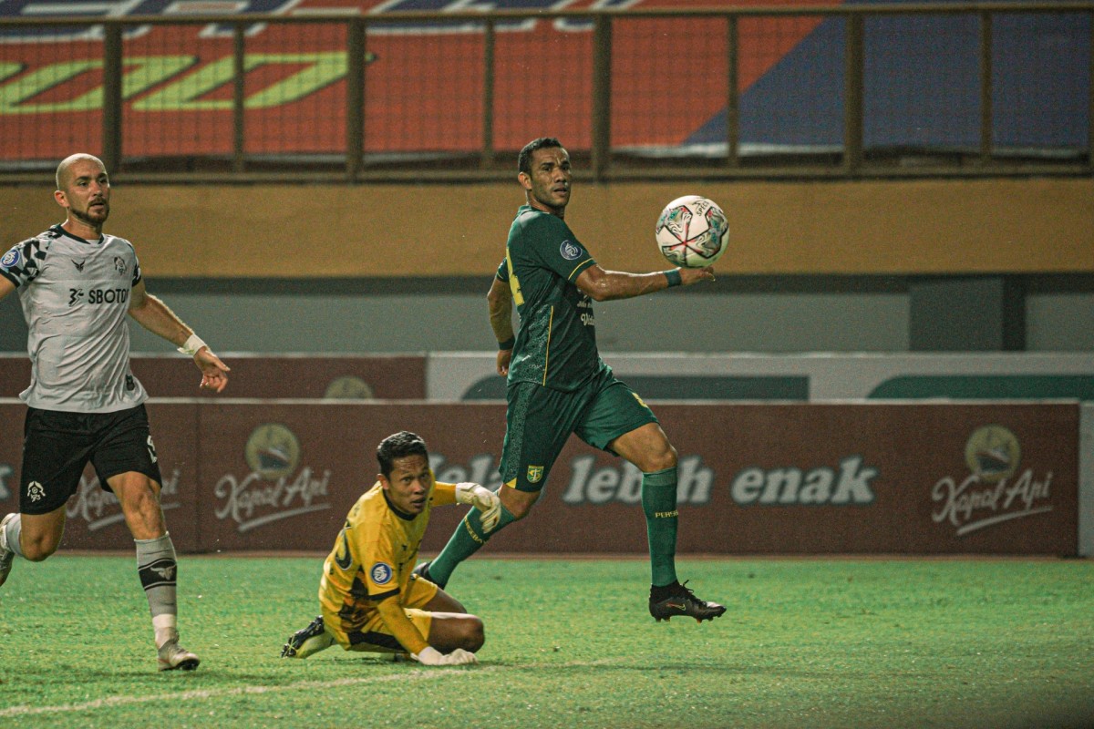Hasil Liga 1: Tampil Beda, Persebaya Sikat TIRA-Persikabo 3-1