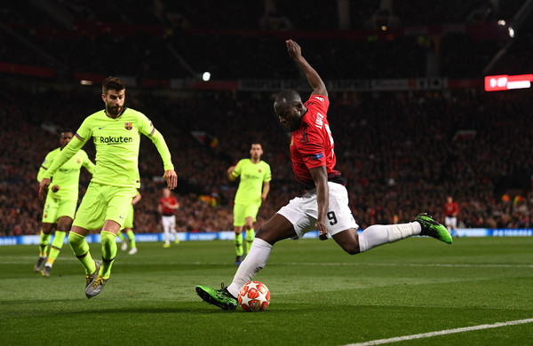 Inter Milan dan Juventus Tawar Lukaku, Mana yang Lebih Menguntungkan Manchester United?