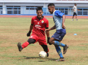 Pemain Ini Batal Pulang ke Papua demi Persib Bandung