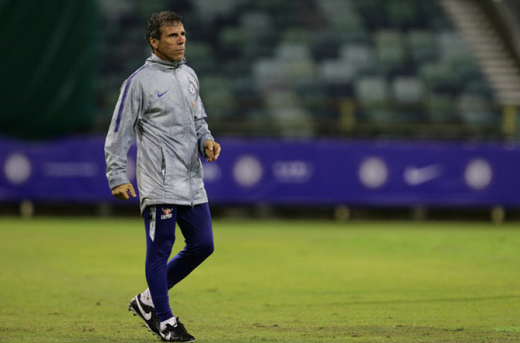 Gianfranco Zola Benarkan Chelsea dalam Masalah