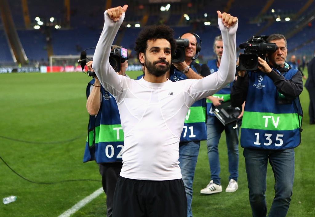 Luis Suarez dan Mo Salah Belum Pantas Disebut Legenda Liverpool