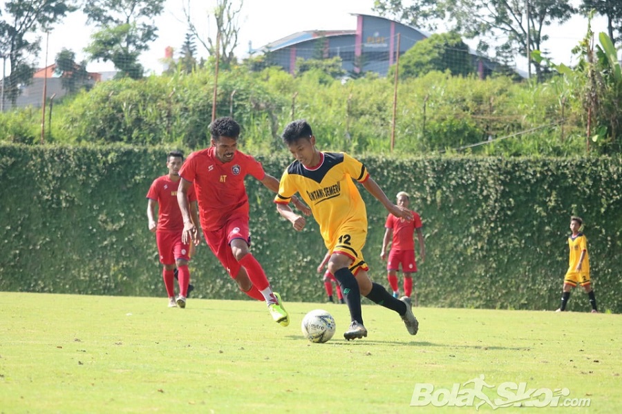 Arema FC Wujudkan Satu dari Dua Transfer yang Sempat Tersendat