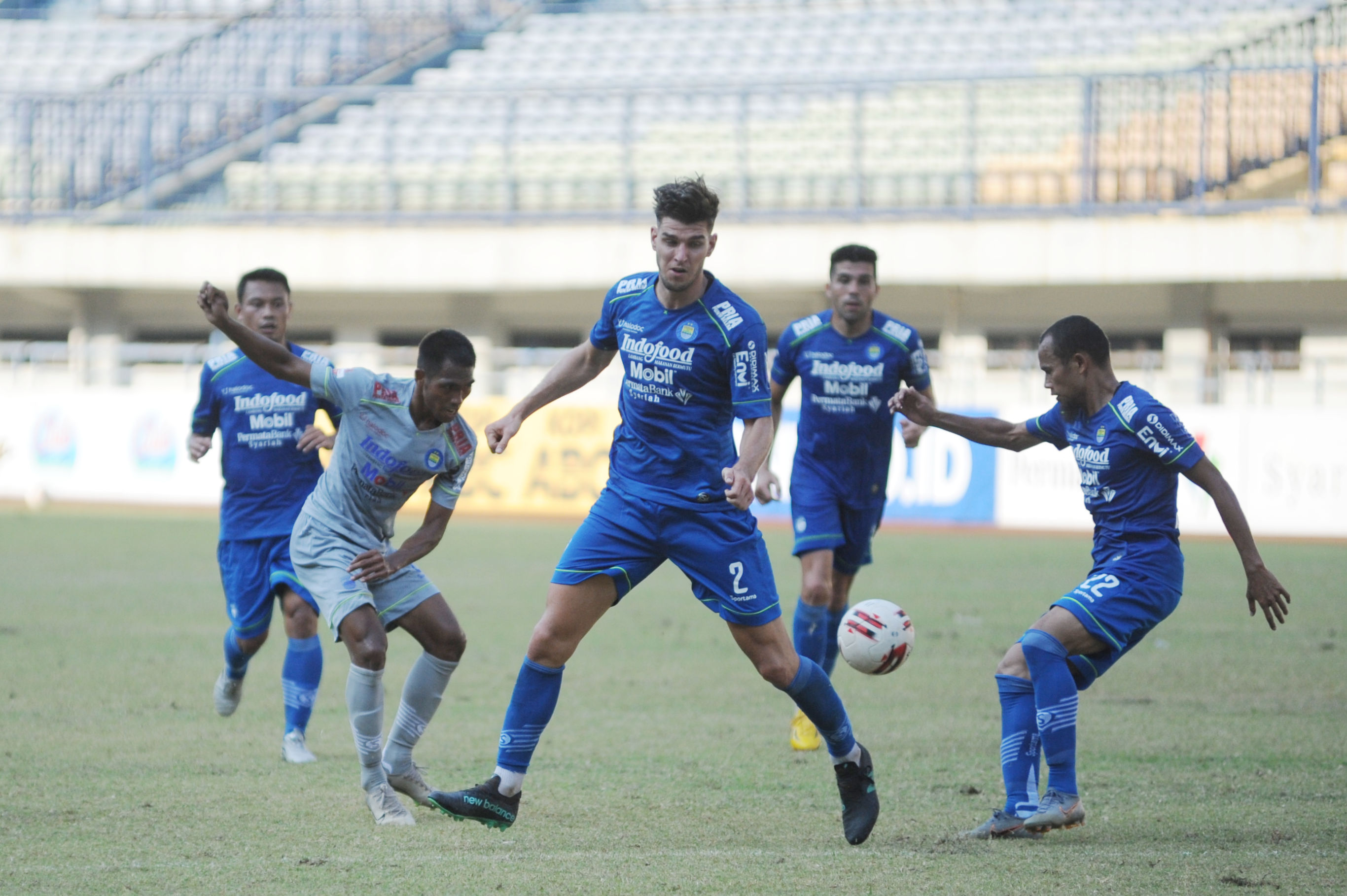 Pelatih Persib Sebut Ada Kepentingan jika Bursa Transfer Liga 1 Dibuka September hingga Oktober