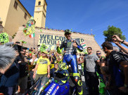 Heboh, Valentino Rossi Berangkat dari Rumahnya ke Misano Gunakan Motor MotoGP 