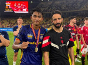Bek Persib Kakang Rudianto Dapat 2 Trofi dalam Sepekan, Manchester United 0