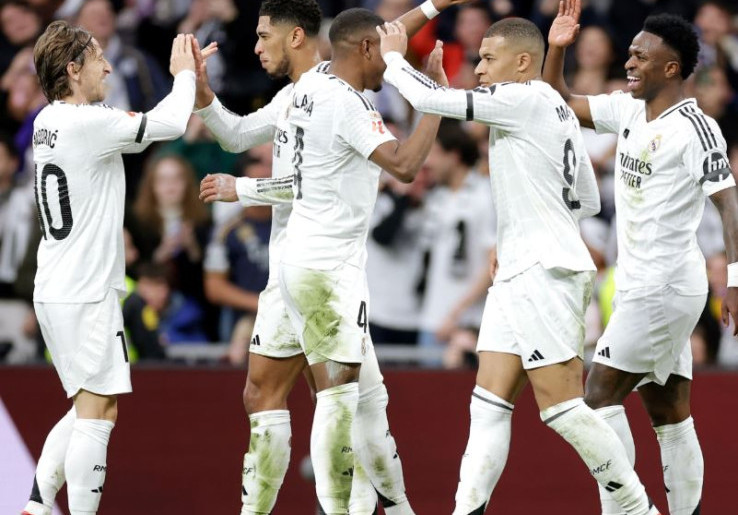 Tempel Ketat Barcelona, Real Madrid Bertarung di Seluruh Kompetisi