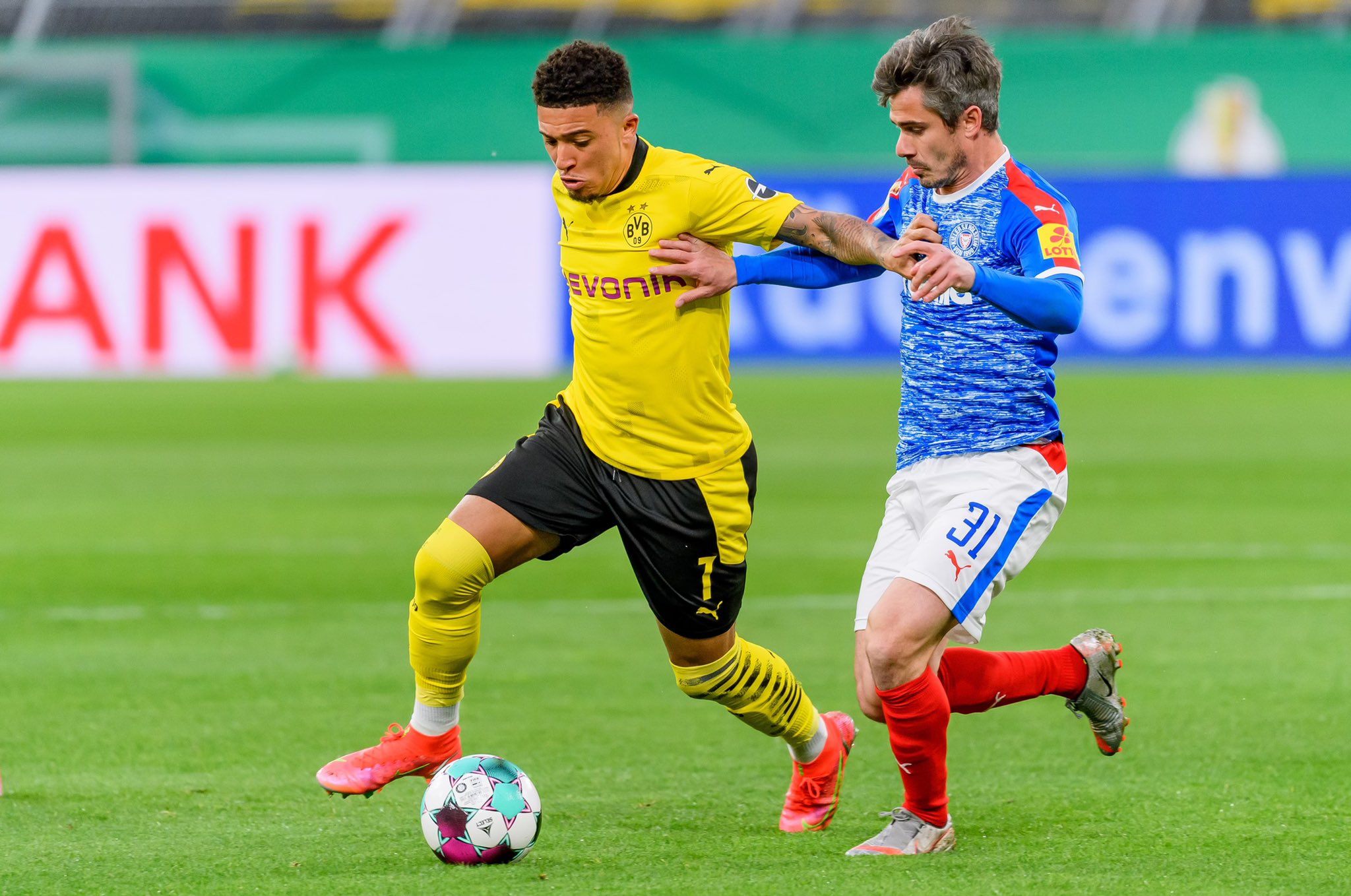 Kabar Baik untuk Manchester United, Dortmund Jual Jadon Sancho