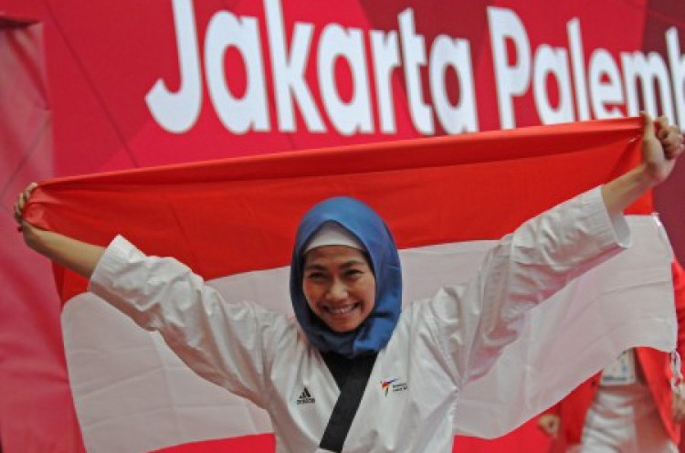 Defia Rosmaniar, Peraih Medali Emas Pertama Indonesia di Asian Games 2018 yang Hobi Menulis