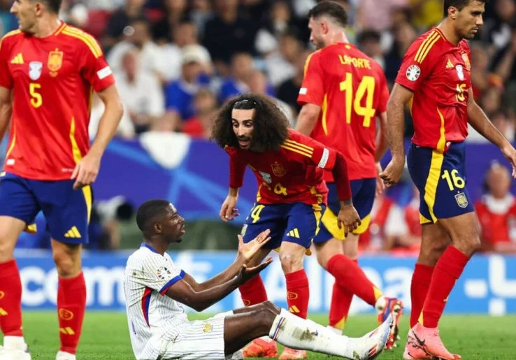 5 Pertandingan Ikonik Prancis vs Spanyol: Dari Blunder Arconada hingga Hujan Gol di Stuttgart