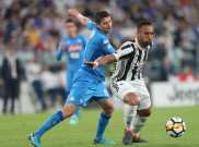 Pertahanan Dihantam Badai Cedera, AC Milan Incar Bek Juventus