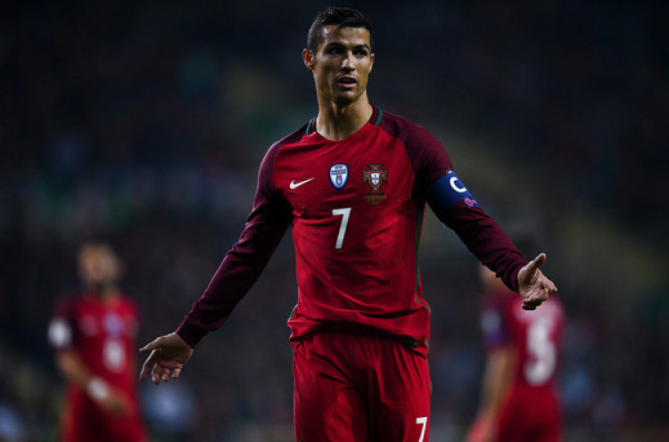 Ronaldo Sindir Ferdinand Di Media Sosial