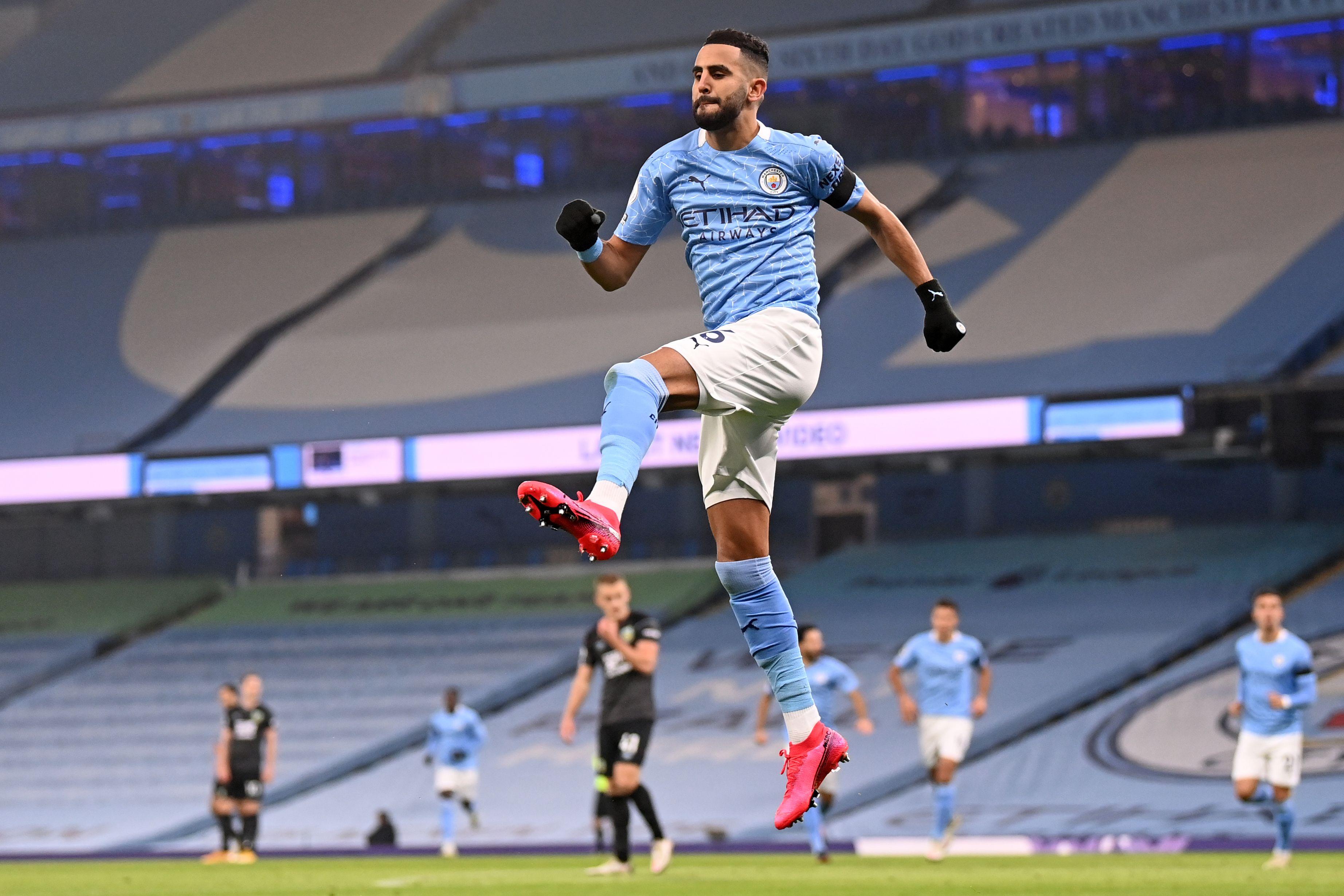 Manchester City 5-0 Burnley: Cetak Hat-trick, Riyad Mahrez Ukir Sejarah