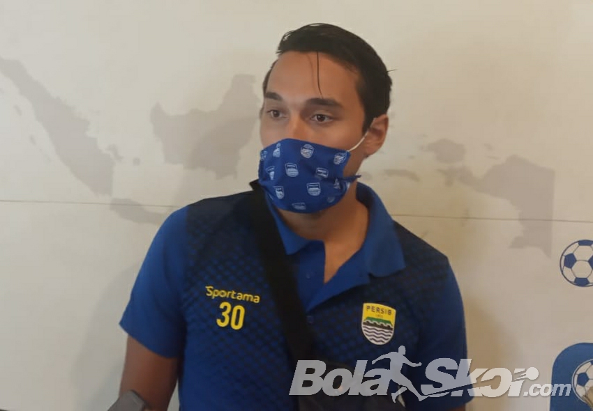 Ezra Walian Ingin Persib Permainannya Konsisten di Liga 1 2021