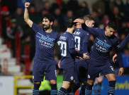 Swindon Town 1-4 Man City: Laju Mulus The Citizens