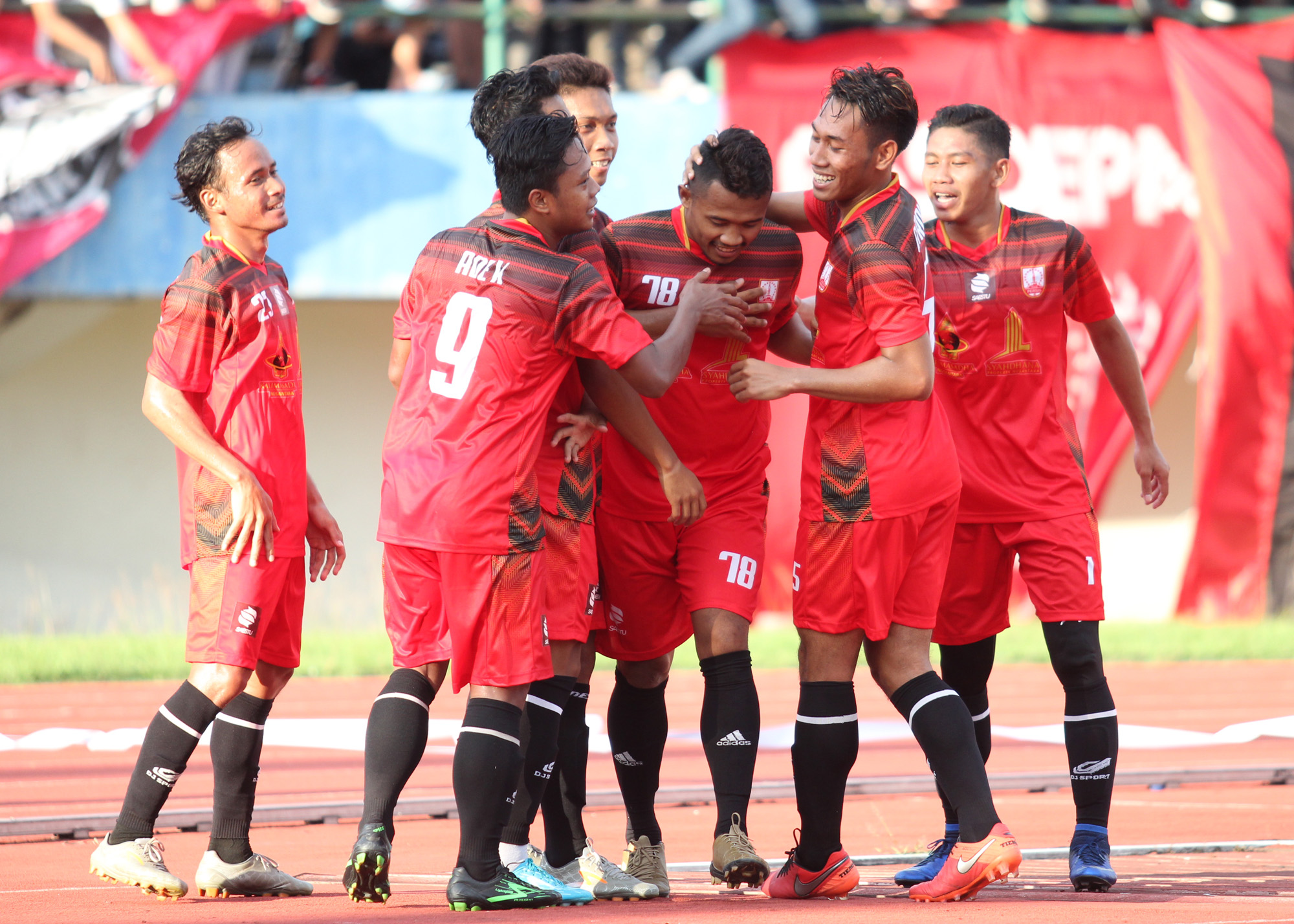 Tingkatkan Ekonomi Mandiri, Persis Solo Buat Jersey dan Toko Merchandise Sendiri