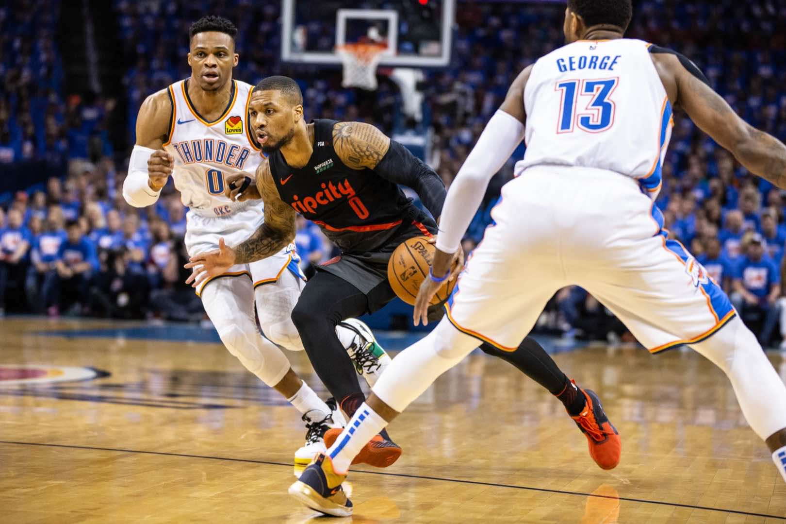 Hasil NBA Playoff: Damian Lillard Bawa Blazers Depak Thunder, Raptors dan 76ers Juga Lolos 