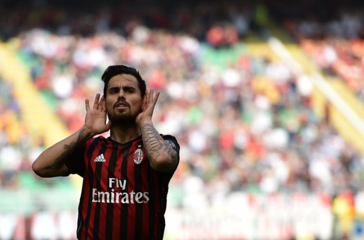 AC Milan Bantah Suso Akan Dibajak Inter