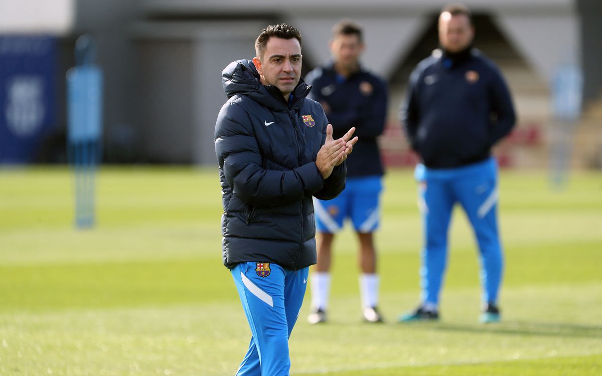 Mengintip Latihan Perdana Barcelona Asuhan Xavi