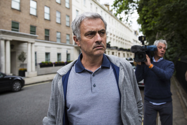 Manchester United Keluarkan Rp354 Miliar untuk Pecat Jose Mourinho