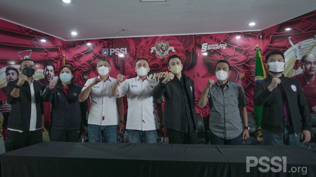 Kunjungi PSSI, Raffi Ahmad Dapat Wejangan dari Mochamad Iriawan