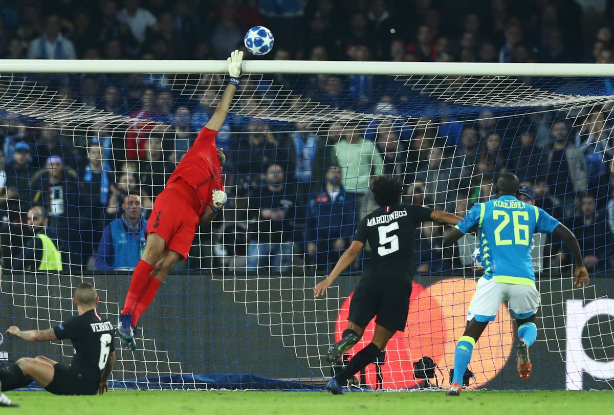 Napoli 1-1 PSG: Gianluigi Buffon Bikin Tim Tamu Gagal Menang